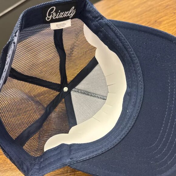 Grizzly OG Bear Snapback Baseball Cap Hat Blue NWT Skate Surf Streetwear Trucker - Picture 4 of 4